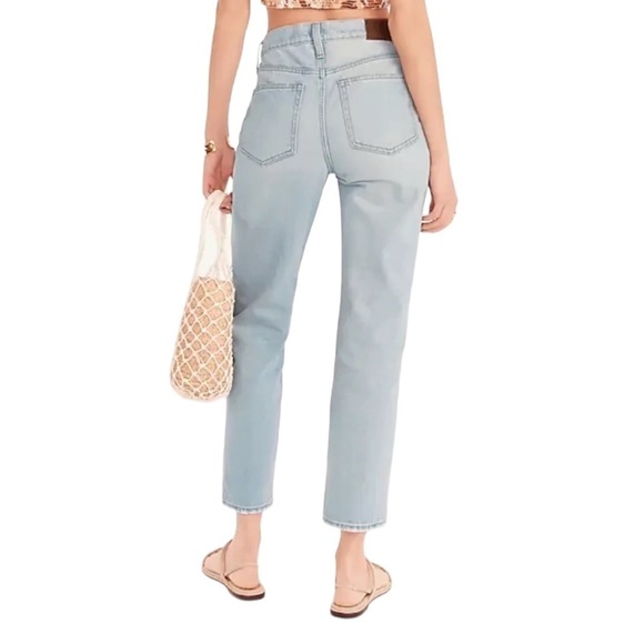 J. Crew - NWT High-rise '90s Classic Straight Fit Jean in Waterside Wash Sz 29 - Picture 2 of 10